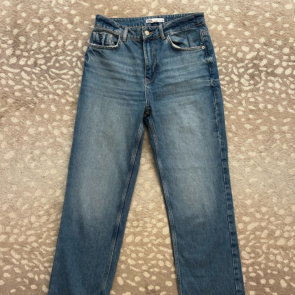 Zara Classic Blue Jeans
